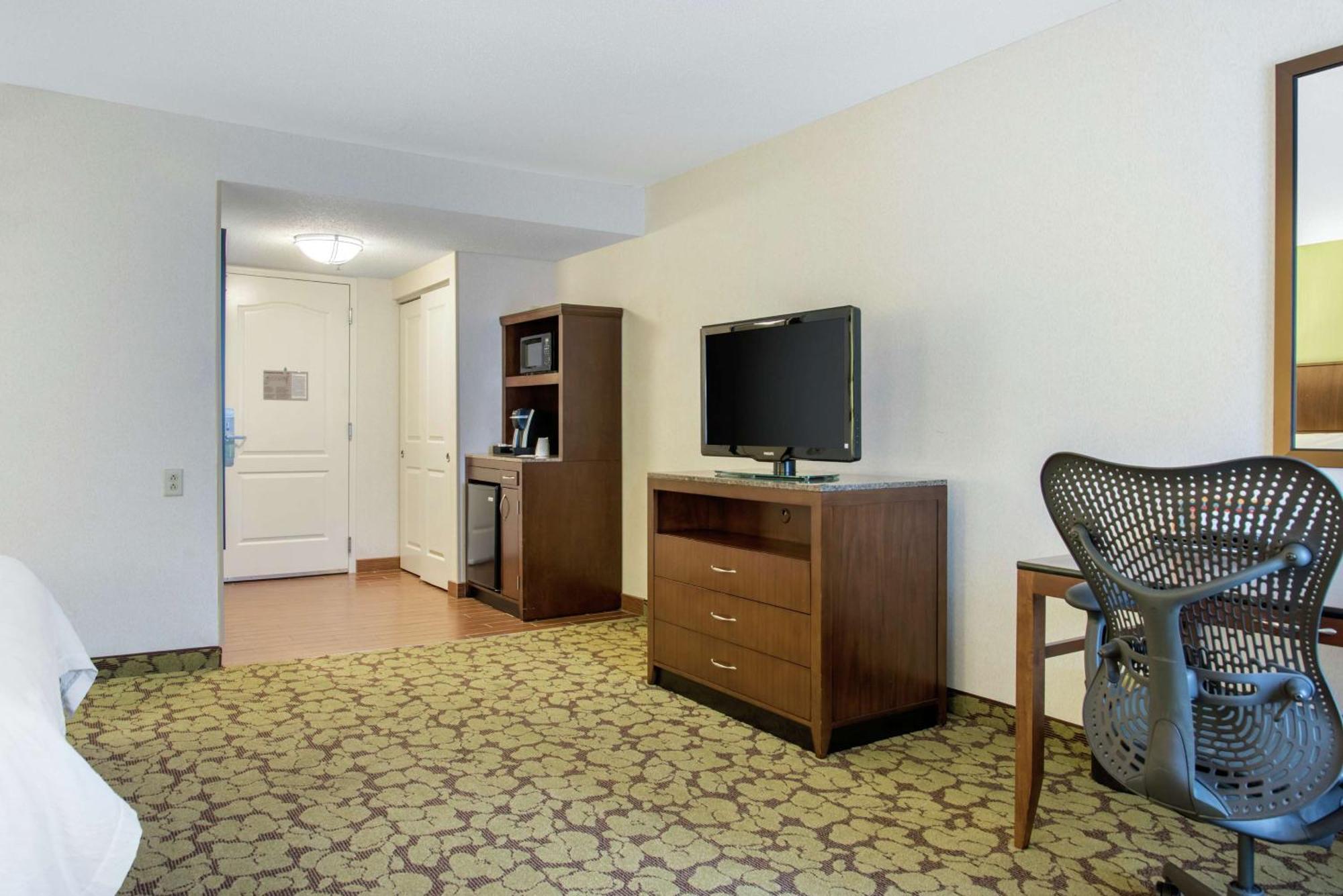 Hilton Garden Inn Portland Airport Esterno foto