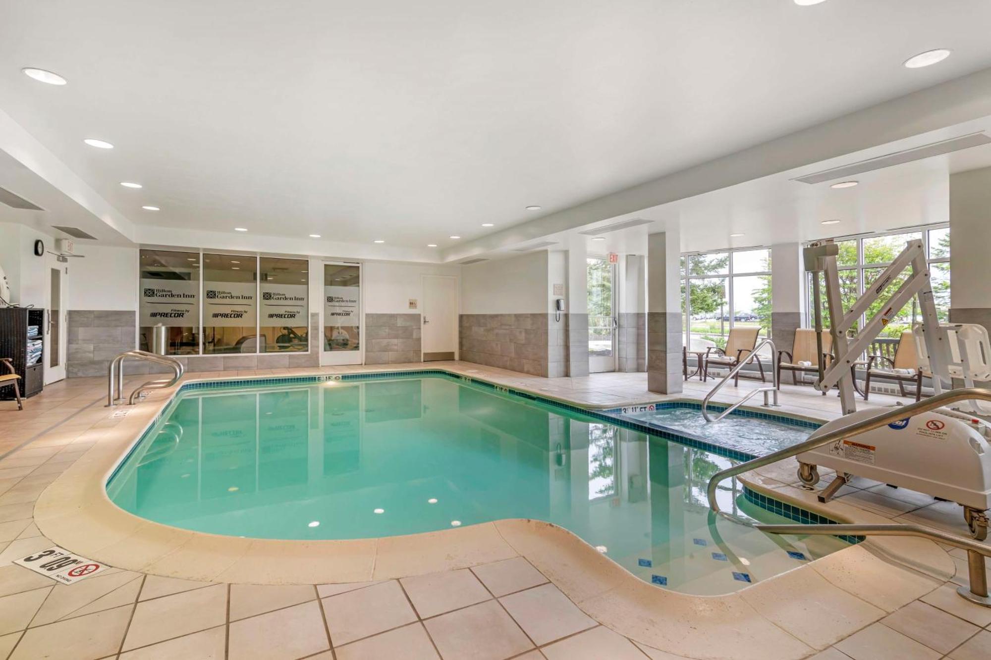 Hilton Garden Inn Portland Airport Esterno foto