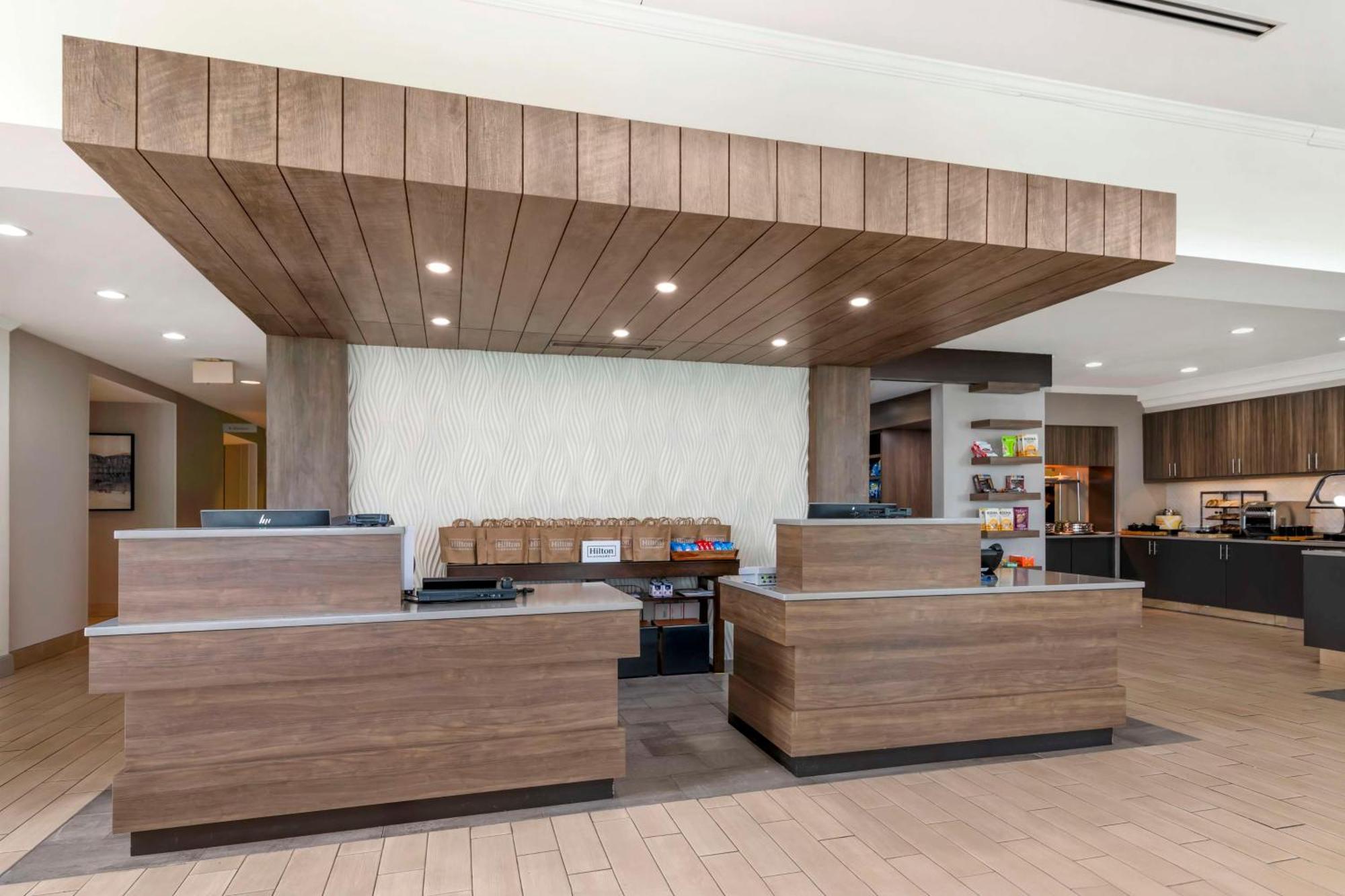 Hilton Garden Inn Portland Airport Esterno foto